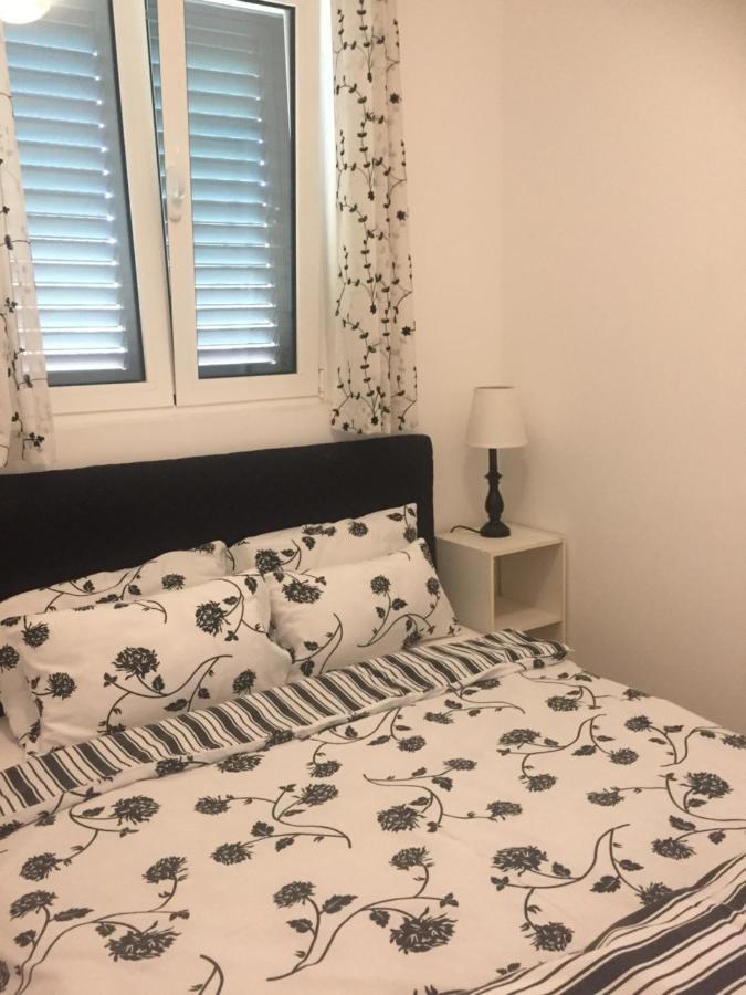 Bay View Apartments Petrovac Dış mekan fotoğraf