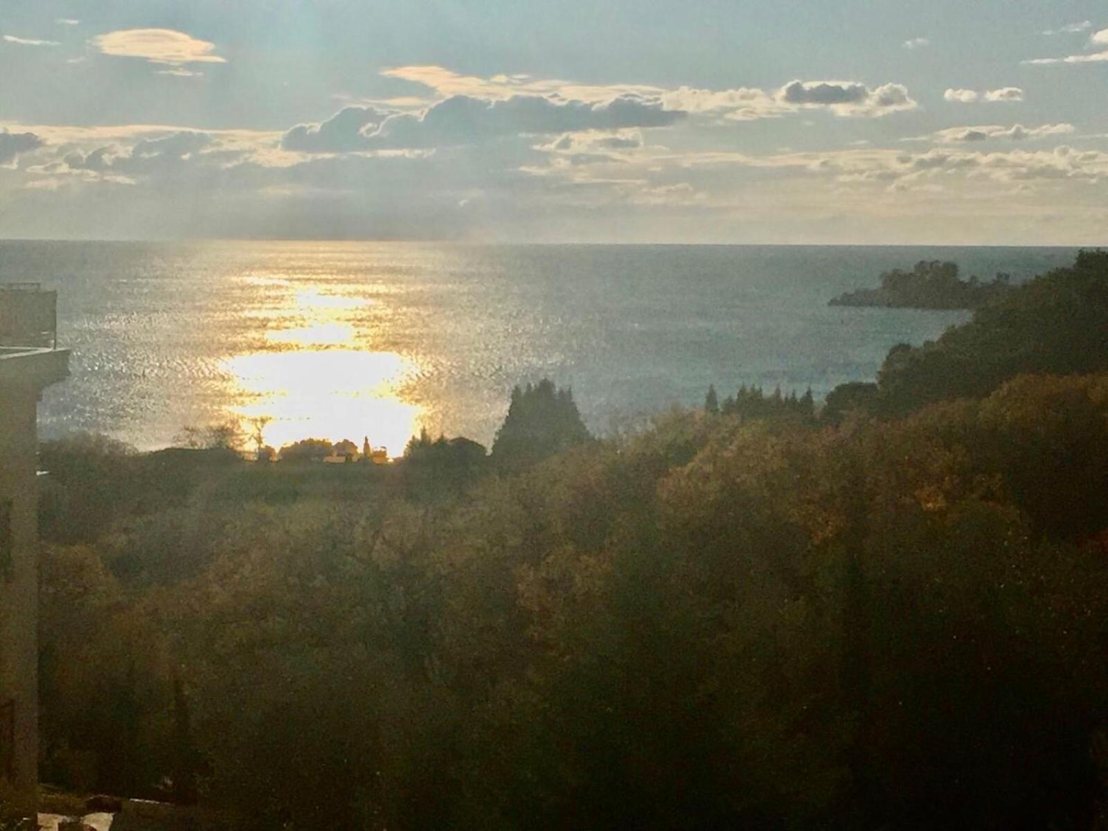 Bay View Apartments Petrovac Oda fotoğraf
