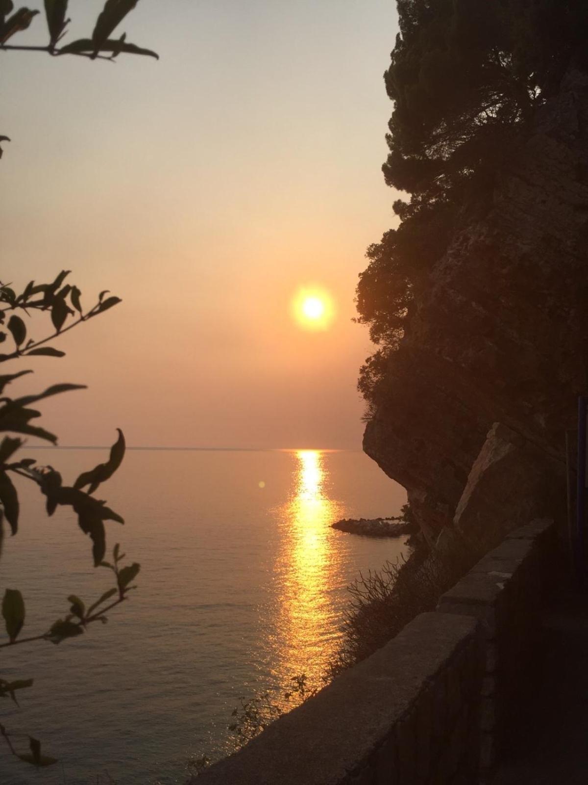 Bay View Apartments Petrovac Dış mekan fotoğraf