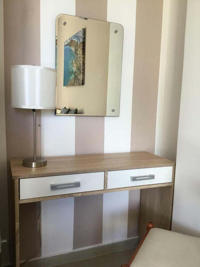 Bay View Apartments Petrovac Dış mekan fotoğraf